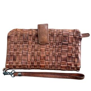 Vilenca Holland leather woven wristlet wallet brown women’s